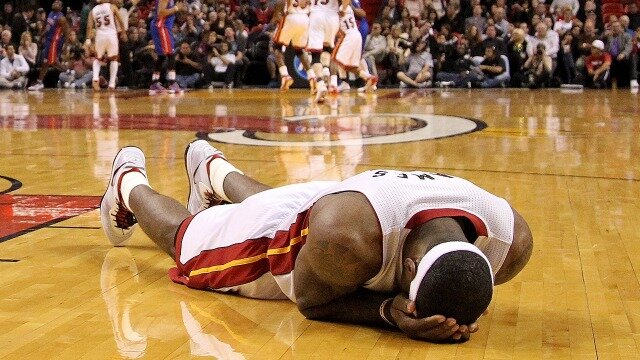 Top 25 Worst Flop Attempts in Sports History