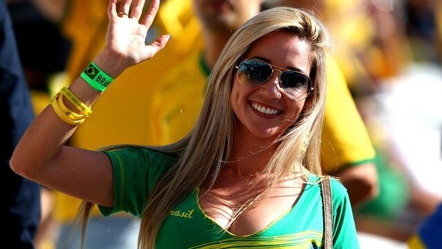Hot Female World Cup Fans
