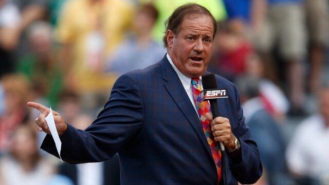 10 Worst Play-By-Play Announcers In Sports Today