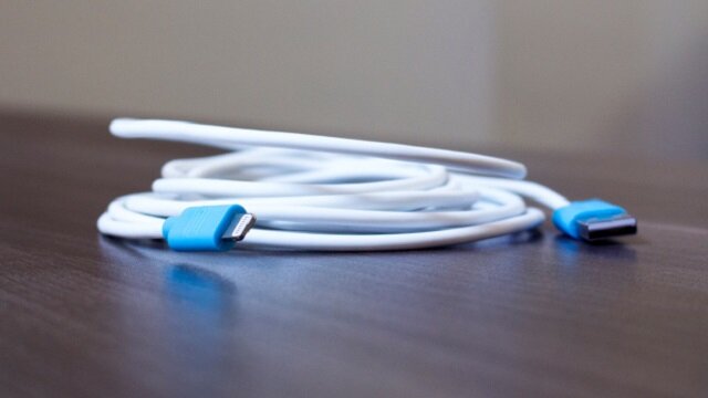 Keep Your Devices Juiced With The Extra Long Apple-Certified Charging Cable
