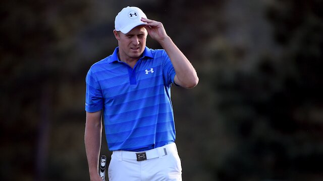 Stephen Curry Couldn\'t Handle Jordan Spieth\'s Epic Collapse — Just Like The Rest Of The World