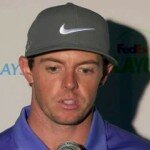 Scott Shares Barclays Lead; Rory 5 Back