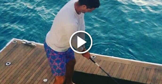 Justin Rose Hits Golf Balls Into the Ocean Less Than a Week After Losing 2017 Masters