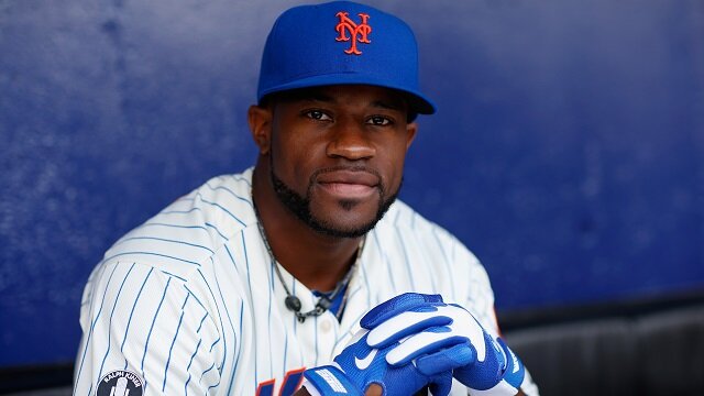 Eric Young should be everyday left fielder for the New York Mets
