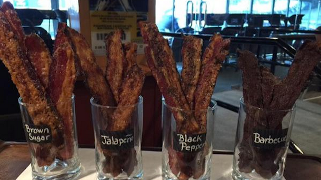 Chicago White Sox Bacon Flavors MLB 2015 Ballpark Food