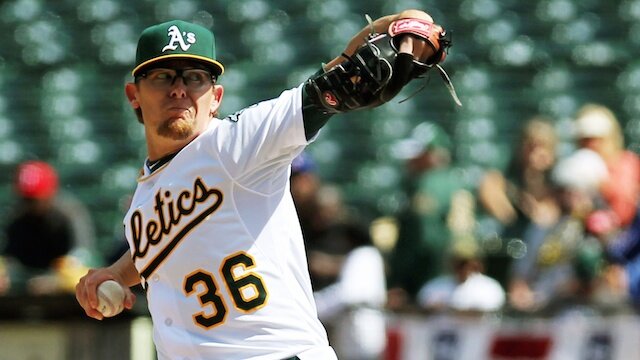  Tyler Clippard could help strengthen a bullpen with late-game struggles