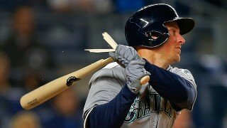 Seattle Mariners’ Kyle Seager Looks Lost To Start The 2016 Season