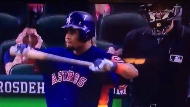 Houston Astros\' Carlos Gomez Smashes Bat Over His Leg In Frustration After Striking Out