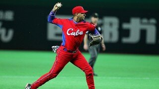 Seattle Mariners Need To Sign Yulieski Gourriel As Soon As Possible