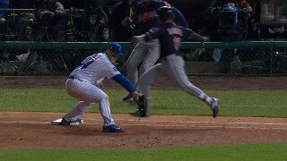 Heyward makes a spectacular catch in Top 5 Plays of the Day