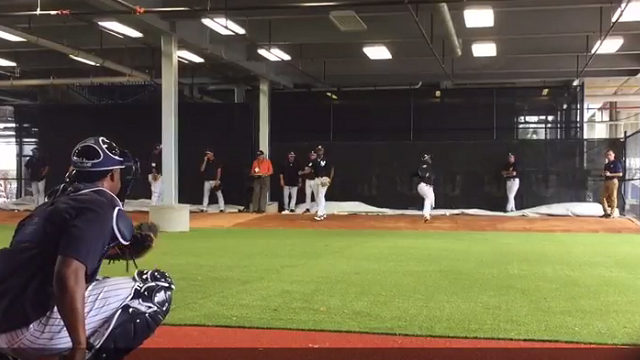 Catcher\'s View Of Aroldis Chapman\'s 100-MPH Fastball Is Absolutely Insane