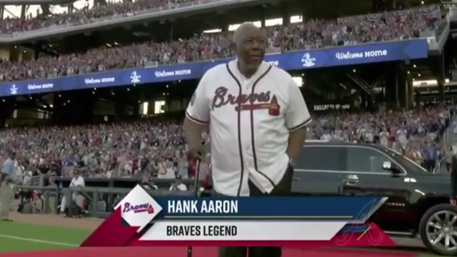 Real Home Run King Hank Aaron Throws Out First Pitch at Atlanta Braves\' New Stadium