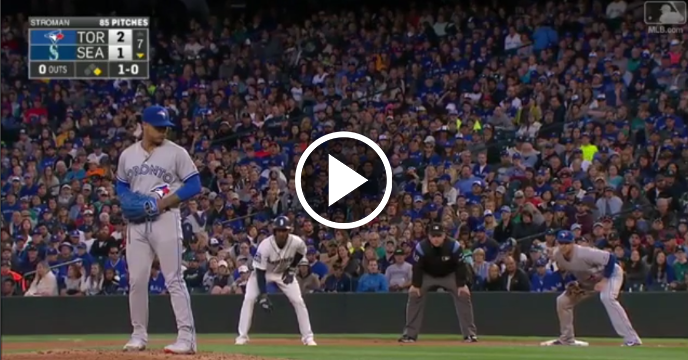Seattle Mariners' Jarrod Dyson Steals 2nd & Ends Up Scoring on Same Play