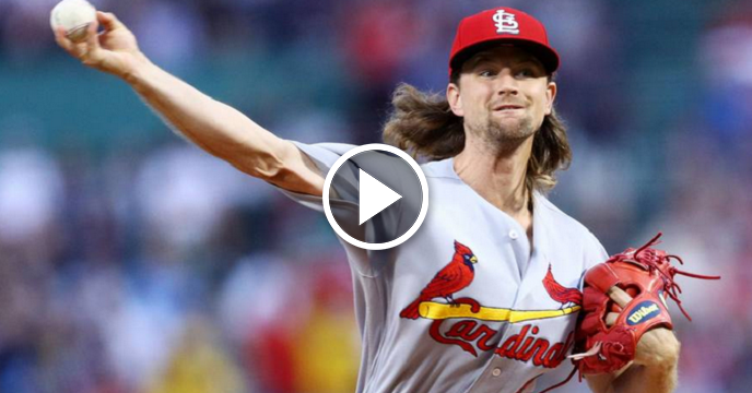 Seattle Mariners Acquire Pitcher Mike Leake From St. Louis Cardinals
