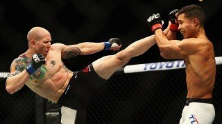UFC Fighter Josh Emmett Suffered Gruesome Compound Fracture Of His Ring Finger