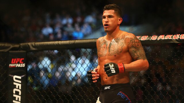 Moving To Featherweight Will Save Anthony Pettis\' Career