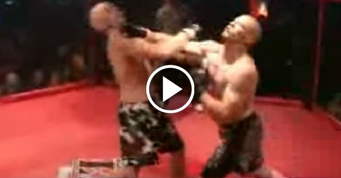 Two MMA Fighters Amazingly Knock Each Other Out at the Exact Same Time
