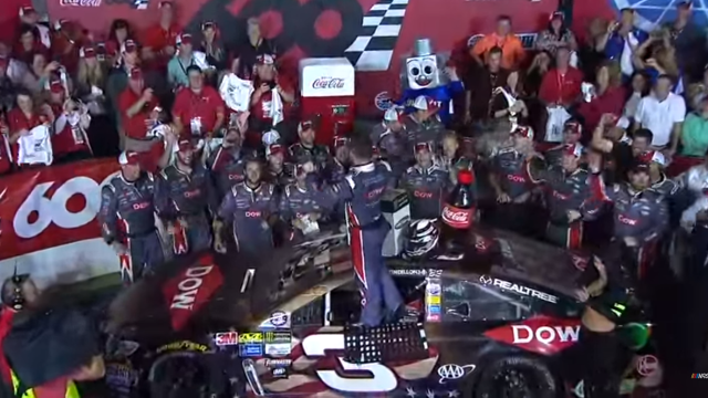Austin Dillon Takes No. 3 Car to NASCAR Victory Lane for First Time Since Dale Earnhardt\'s Death