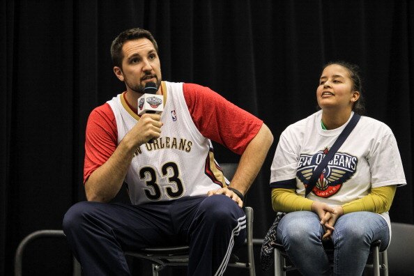 METAIRIE, LA - MARCH 8: Ryan Anderson of the New Orleans Pelicans joins teammates as they host a season ticket holders event on March 8, 2014 at the New Orleans Pelicans practice facility in Metairie, Louisiana. NOTE TO USER: User expressly acknowledges and agrees that, by downloading and or using this Photograph, user is consenting to the terms and conditions of the Getty Images License Agreement. Mandatory Copyright Notice: Copyright 2014 NBAE (Photo by Layne Murdoch Jr./NBAE via Getty Images)