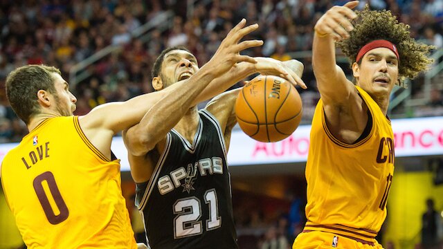Tim Duncan Gets Fouled By Cleveland Cavaliers