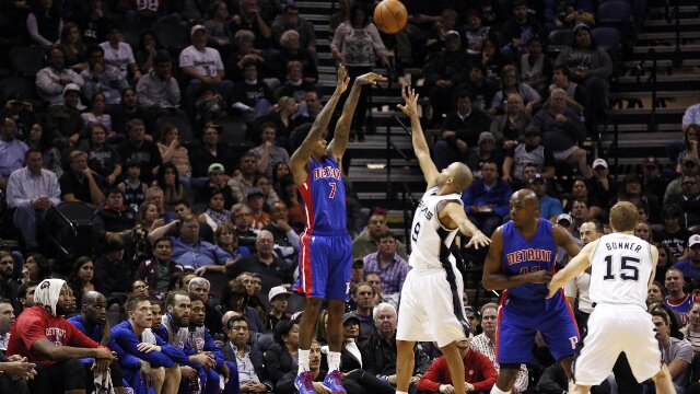Brandon Jennings hits the game winner in what was a good overall performance by the Detroit Pistons.