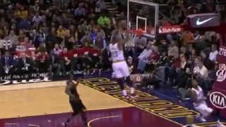  Watch LeBron James Throw Down Monstrous Dunk Off Glass From J.R. Smith 