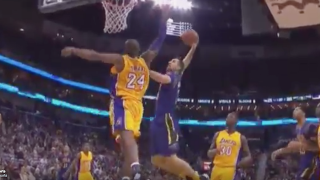  Ryan Anderson With The Savage Dunk on Kobe Bryant 
