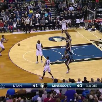 Watch Andrew Wiggins Take Flight And Finish With Monster Dunk