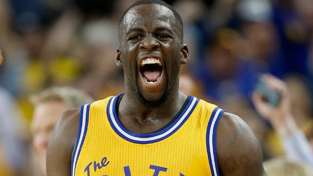Watch Draymond Green Get Away With Two-Handed Shove Right In Front Of Referee