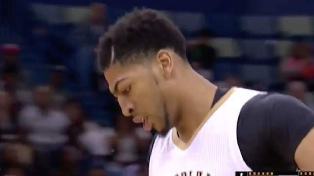 Anthony Davis Shows Off Spectacular Dribbling Skills Then Proves He Can\'t Pass