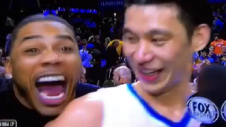  Rapper Nelly Videobombs Jeremy Lin In Postgame Interview 
