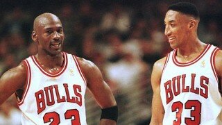 Would Jordan, Scottie and the 1995-96 Bulls sweep the Warriors!