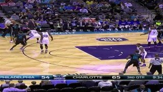 Watch Marvin Williams Drive The Lane And Posterize Carl Landry