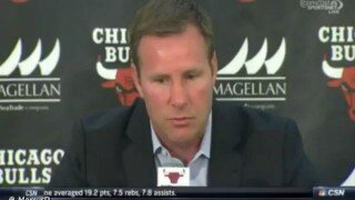 Watch Fred Hoiberg Confuse Robin Lopez And Brook Lopez In Public Fashion