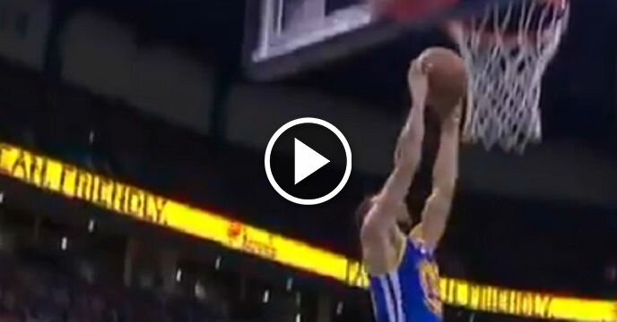 Stephen Curry Threw Down His First Dunk of the Season in the Golden State Warriors' 70th Game
