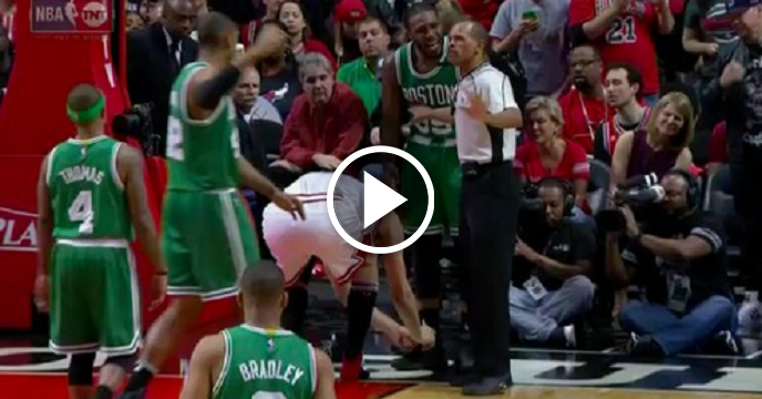 Bulls' Robin Lopez Hilariously Unties Jae Crowder's Sneaker During Change Of Possession