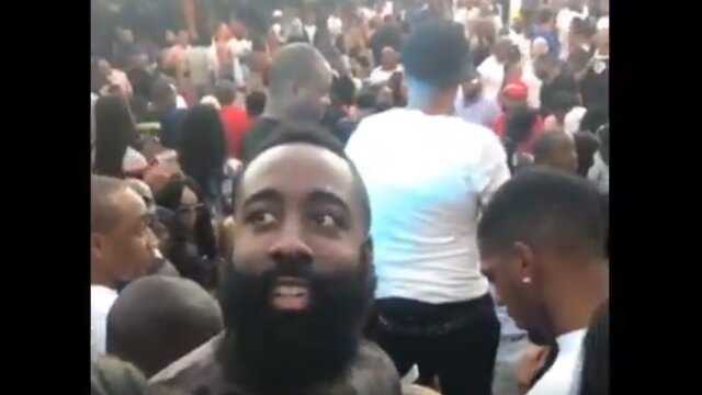 James Harden Meets a Dude Who Likes Like His Twin and He Can\'t Contain His Laughter