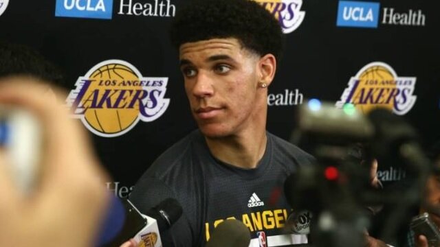 Lonzo Ball Wouldn\'t Even Wear His Own Signature Shoe For Workout With Lakers