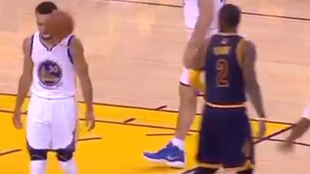 Referee Accidentally Hits Stephen Curry in the Face With Ball, Steph Has Hilarious Reaction
