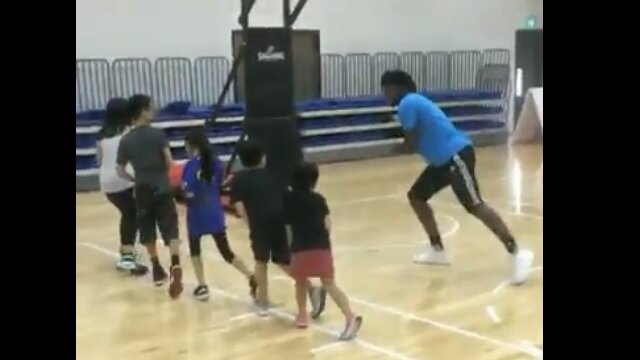 Miami Heat\'s Justise Winslow Teaches Kids at His Camp How to Dance