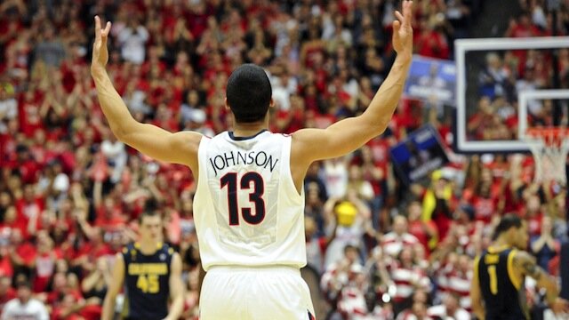 Arizona Basketball Coast to Pac-12 Title Over Stanford