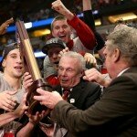 2014 NCAA Tournament: Top 10 Photos From Wisconsin Badgers’ Elite Eight Victory