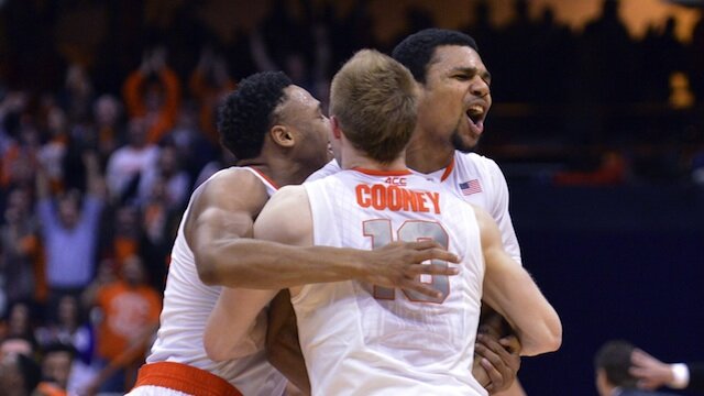 Syracuse Basketball Capitalizes On Virginia Tech Mistakes To Keep Tourney Hopes Alive