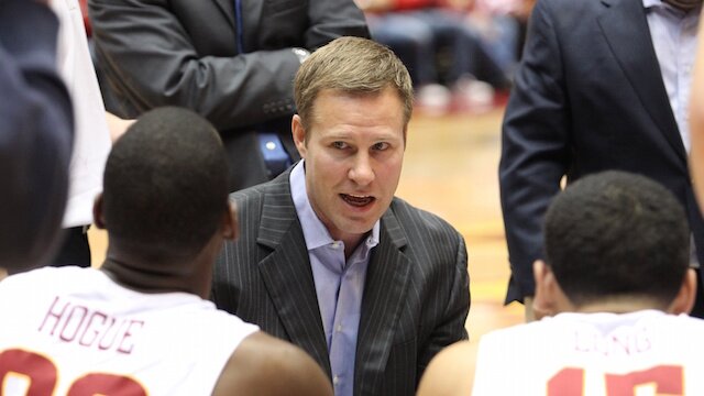 Coach Fred Hoiberg should stay in Ames