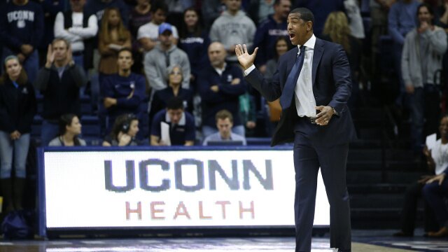 Kevin Ollie Connecticut Huskies