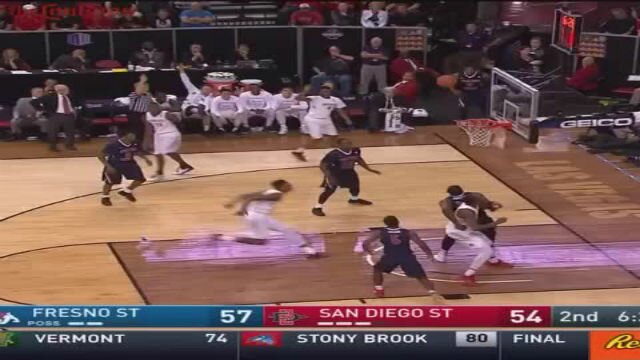 Watch San Diego State\'s Malik Pope Rise Up For Nasty, One-Handed Putback Dunk