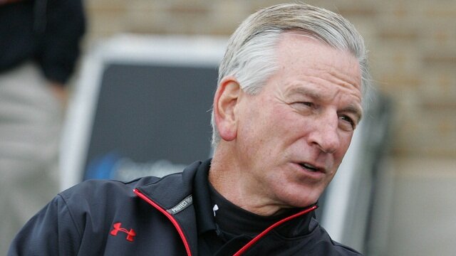 Tommy Tuberville Faces Burden of Expectations with Cincinnati Bearcats