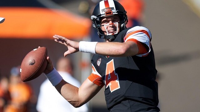 Sean Mannion Handling Business for Oregon State Beavers