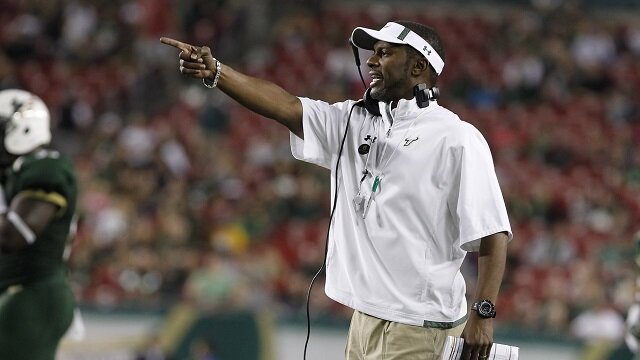 Willie Taggart Enduring Disastrous Debut with South Florida Bulls