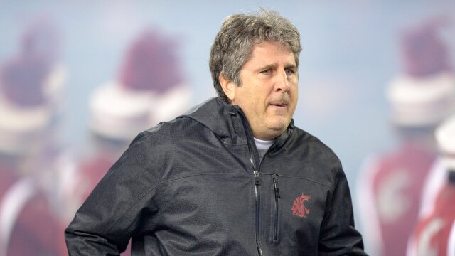 Oct 31, 2013; Pullman, WA, USA; Washington State Cougars coach Mike Leach reacts during the game against the Arizona State Sun Devils at Martin Stadium. Mandatory Credit: Kirby Lee-USA TODAY Sports